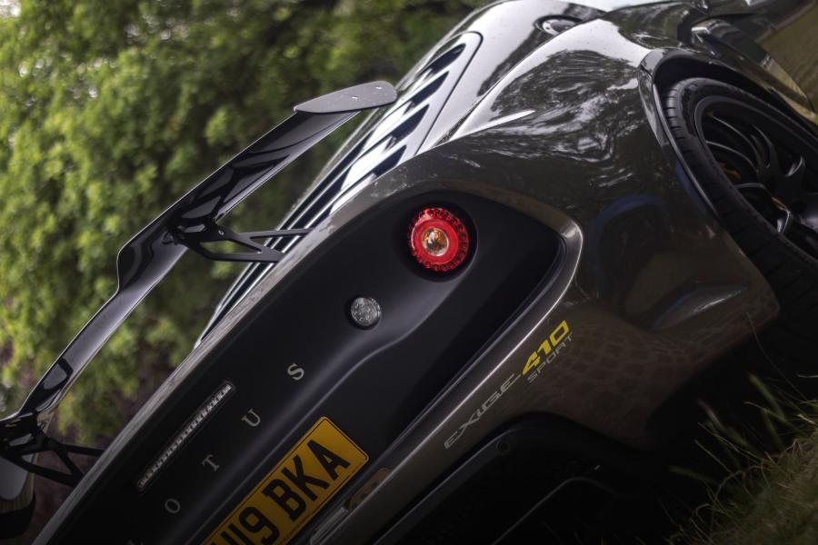 Детали экстерьера Lotus Exige Sport 410 2018 года  (UK) (фото 26 из 45)